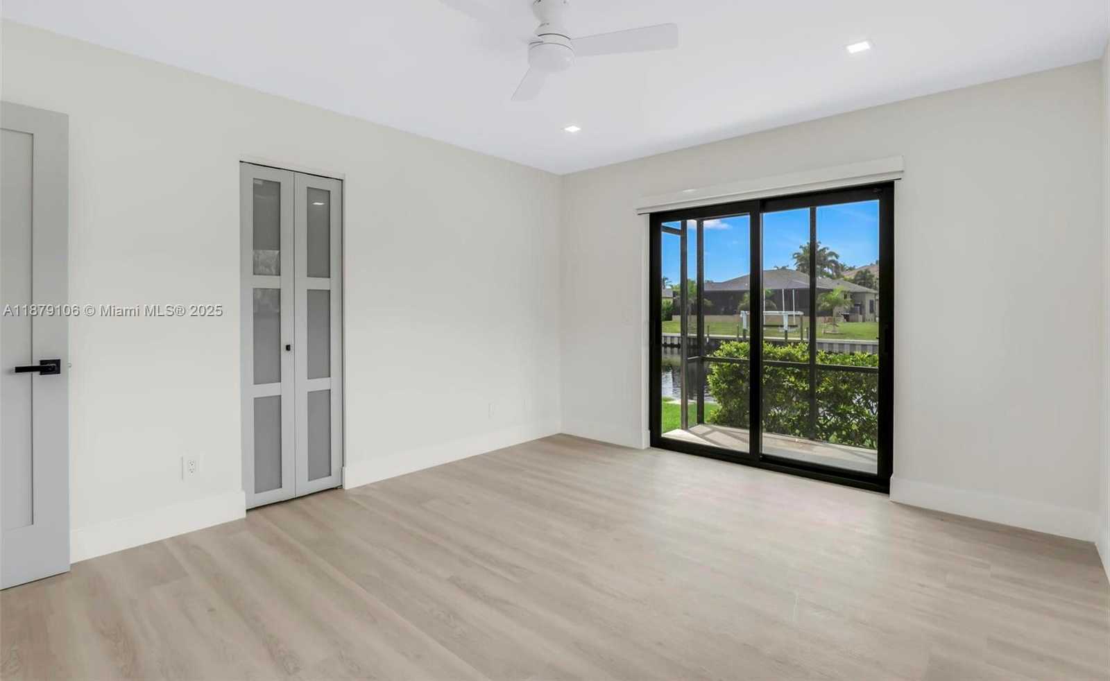 Small Image of 105 SINCLAIR ST SE, Port Charlotte Number 30