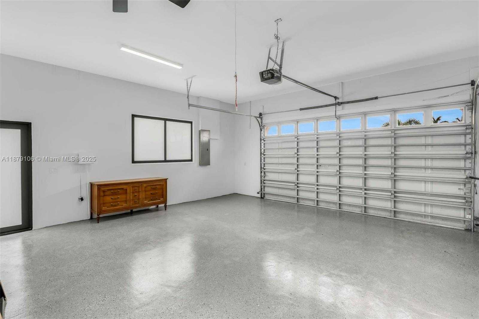 Small Image of 105 SINCLAIR ST SE, Port Charlotte Number 42