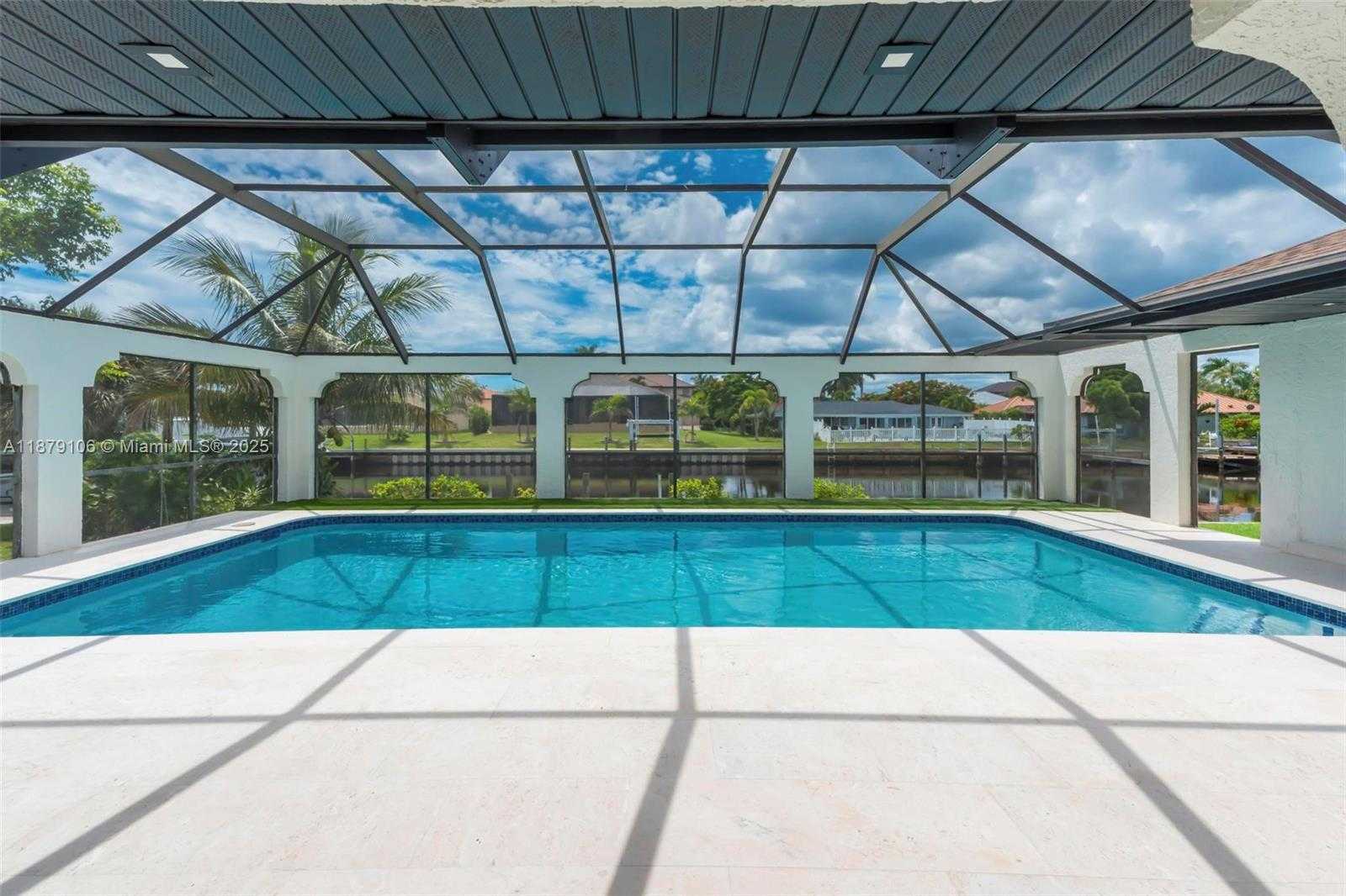 Small Image of 105 SINCLAIR ST SE, Port Charlotte Number 49