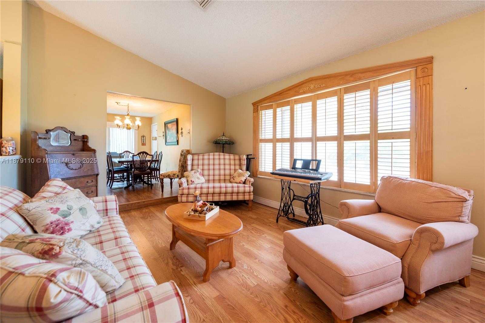 Small Image of 10630 NORTH WEST 41ST ST, Coral Springs Number 13