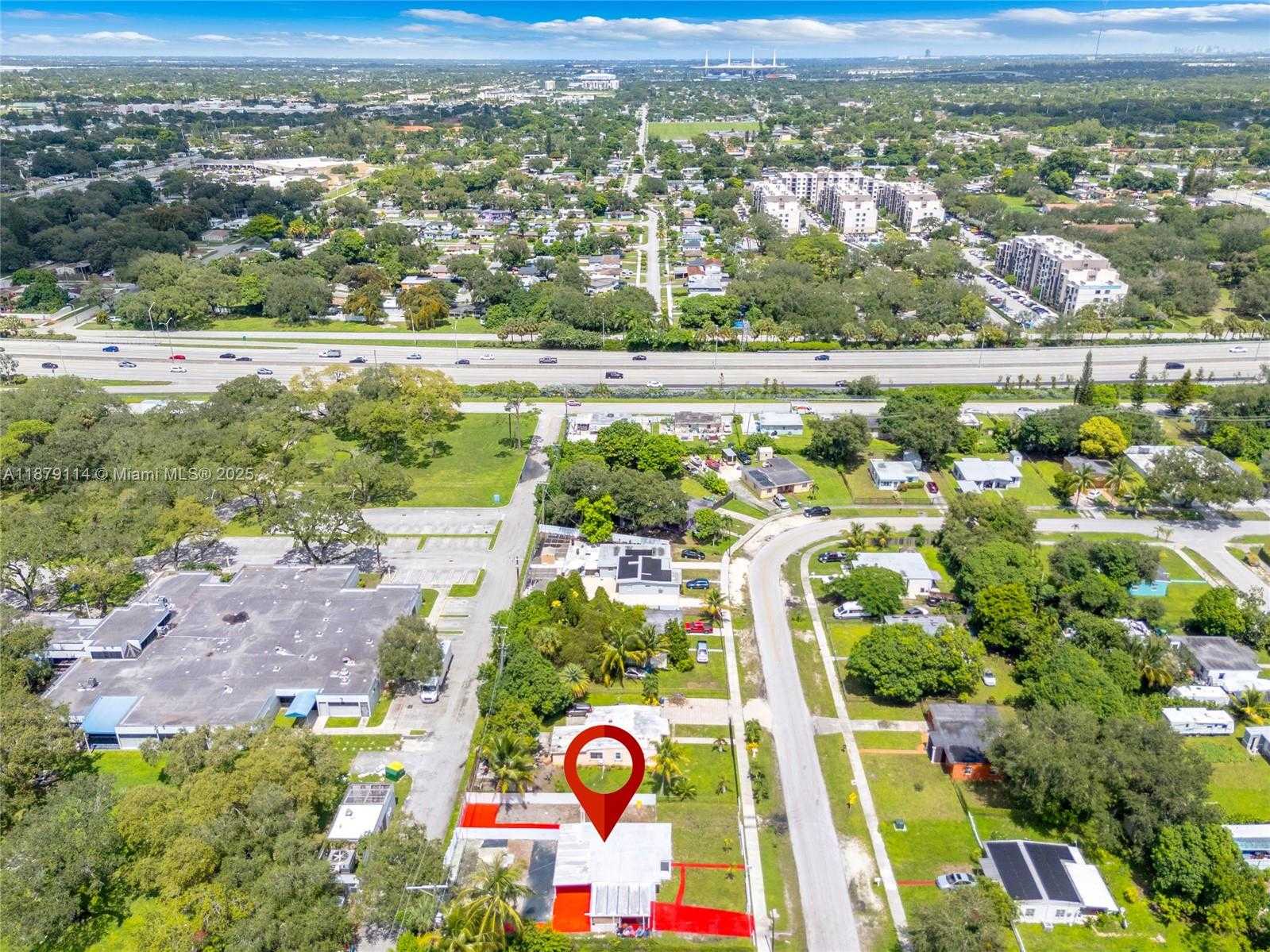 Small Image of 16450 NORTH WEST 24TH AVE, Miami Gardens Number 33
