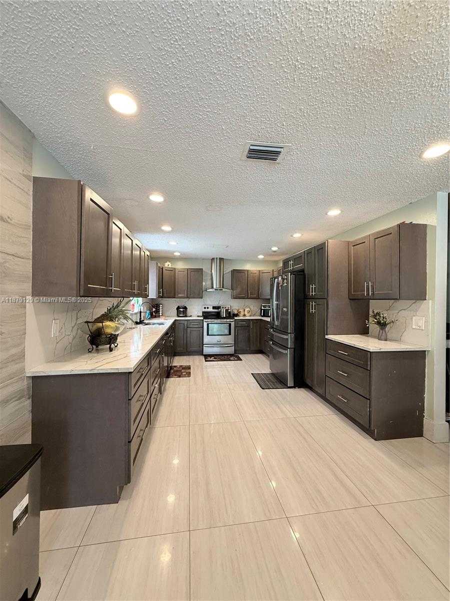 Small Image of 4071 NORTH WEST 115TH AVE, Coral Springs Number 12
