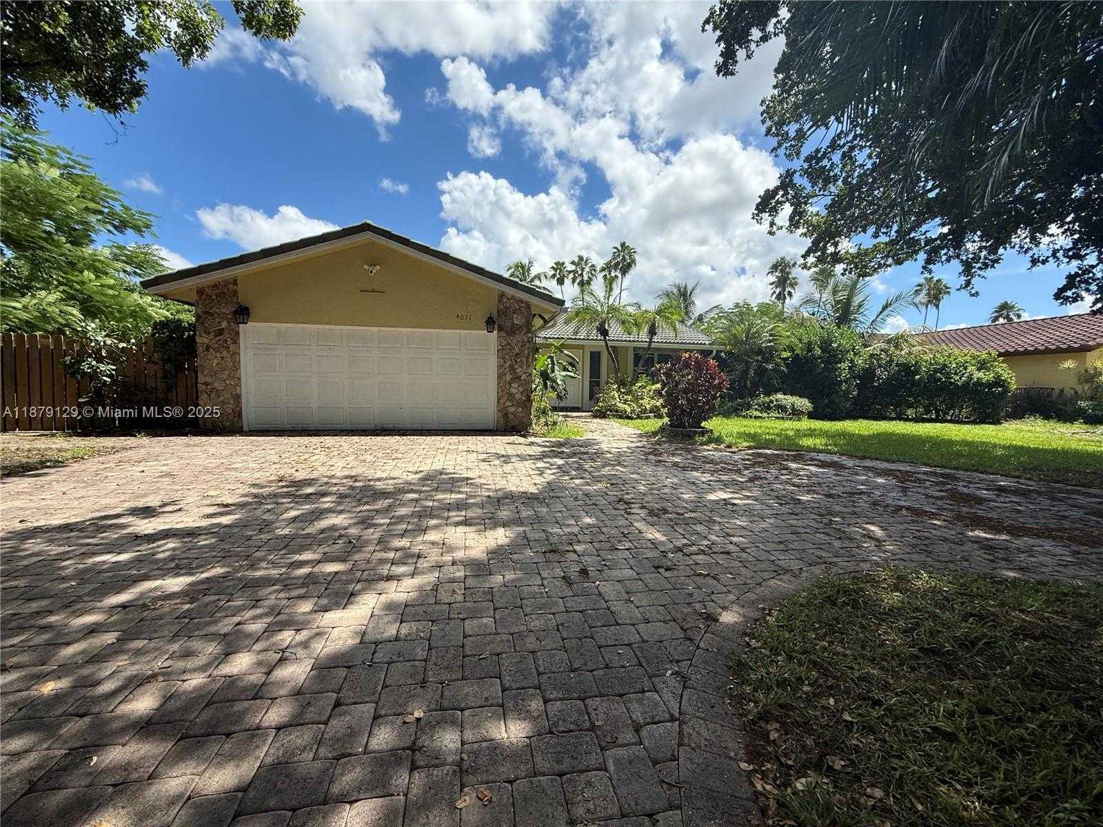 Small Image of 4071 NORTH WEST 115TH AVE, Coral Springs Number 26