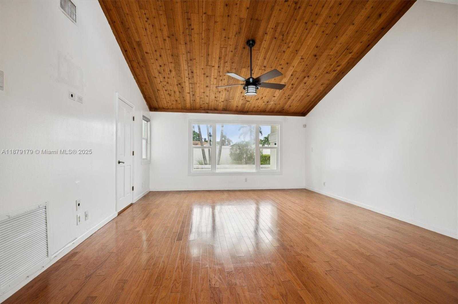 Small Image of 6700 NORTH WEST 28TH TER, Fort Lauderdale Number 15
