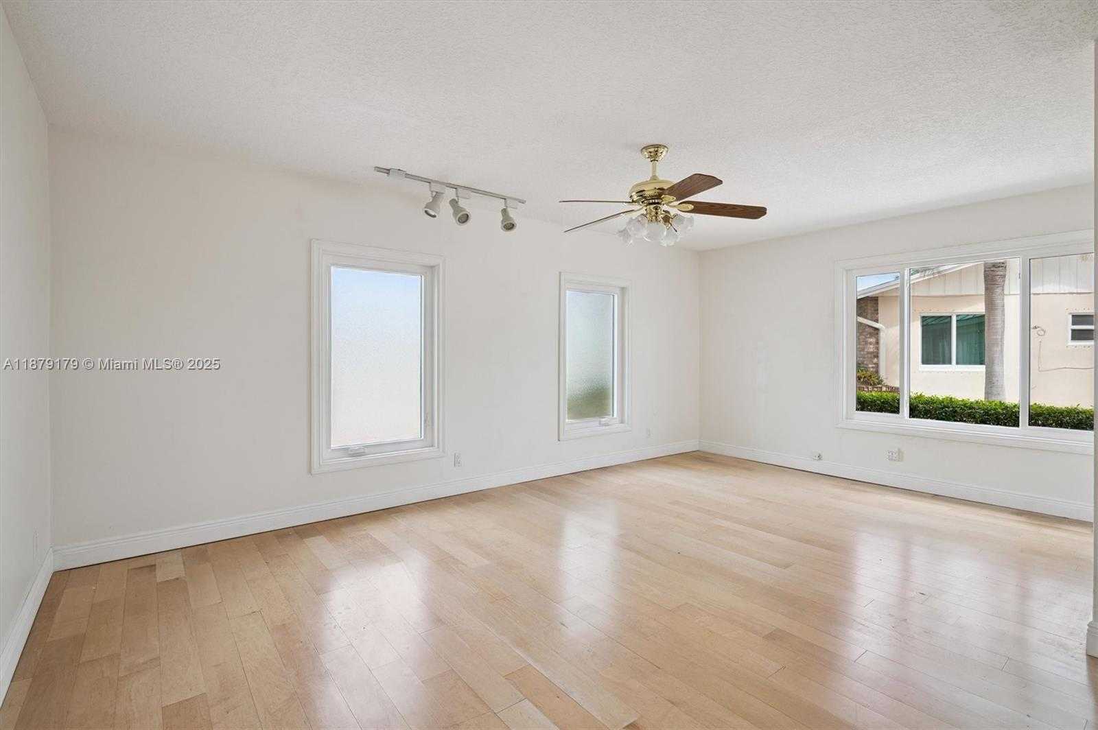 Small Image of 6700 NORTH WEST 28TH TER, Fort Lauderdale Number 20
