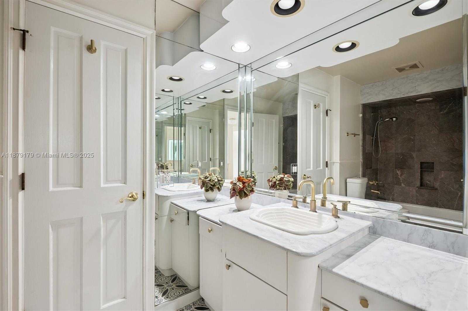 Small Image of 6700 NORTH WEST 28TH TER, Fort Lauderdale Number 23
