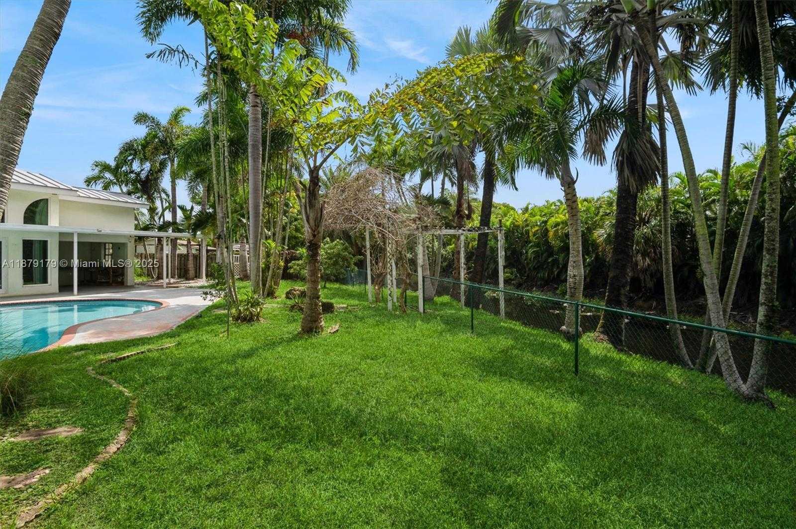 Small Image of 6700 NORTH WEST 28TH TER, Fort Lauderdale Number 32