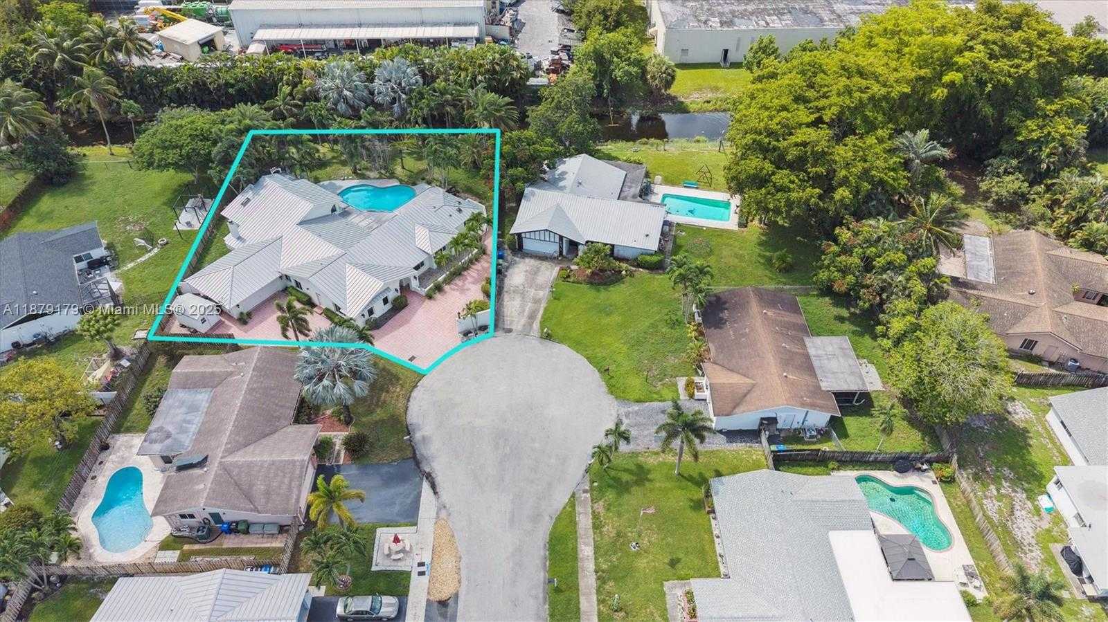 Small Image of 6700 NORTH WEST 28TH TER, Fort Lauderdale Number 39