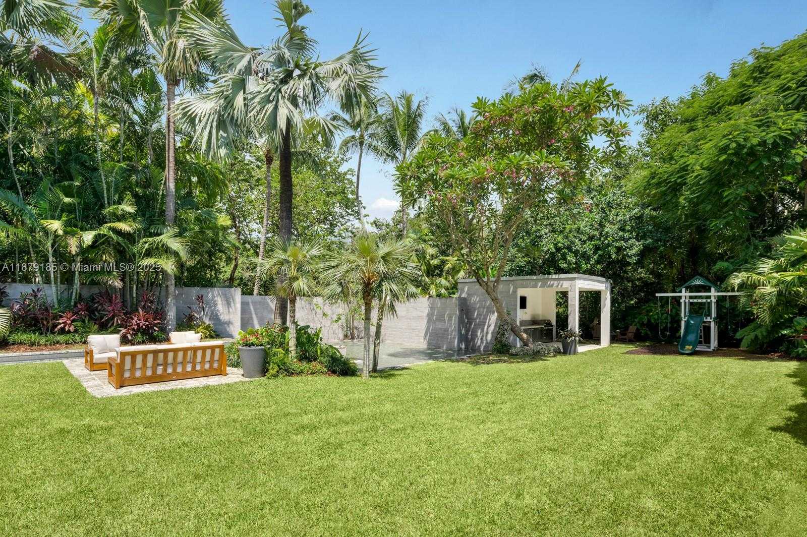Small Image of 3651 SAINT GAUDENS RD, Coconut Grove Number 22
