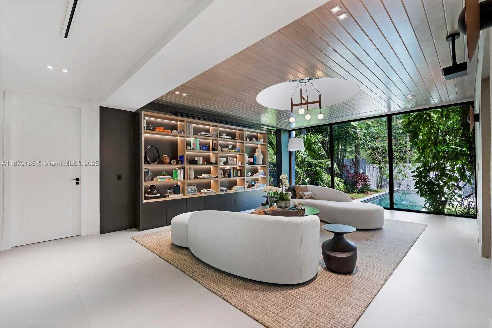Small Image of 3651 SAINT GAUDENS RD, Coconut Grove Number 3