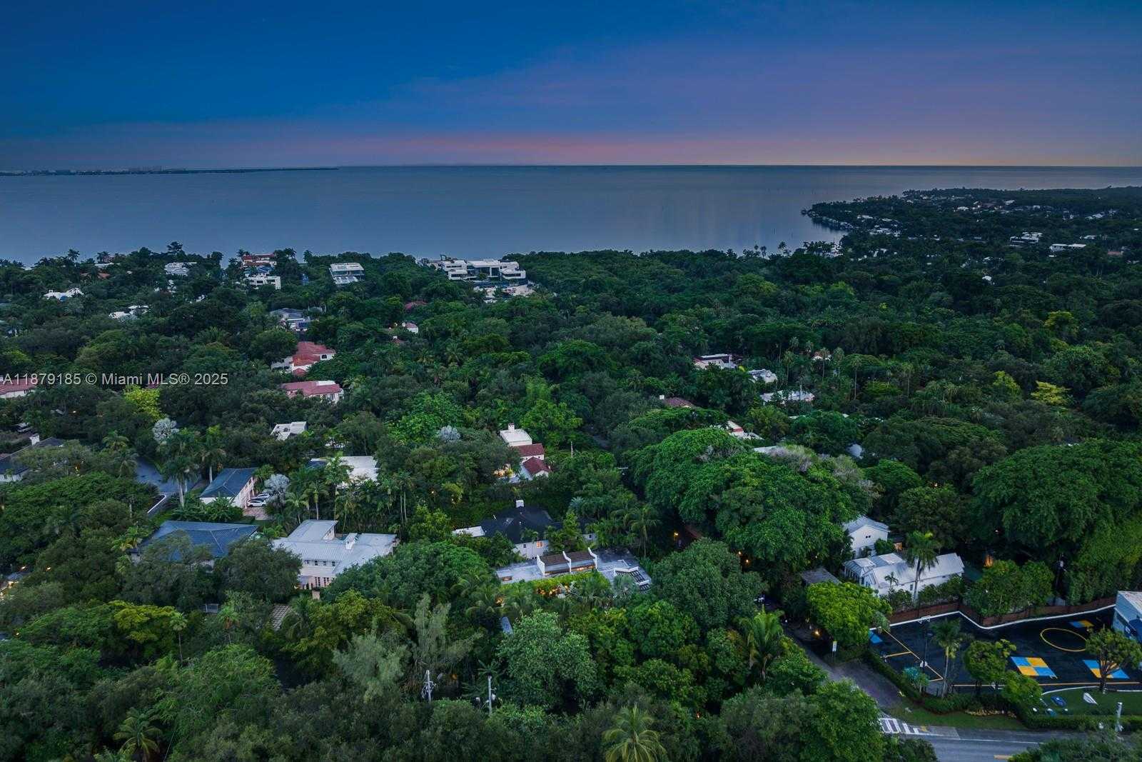 Small Image of 3651 SAINT GAUDENS RD, Coconut Grove Number 65