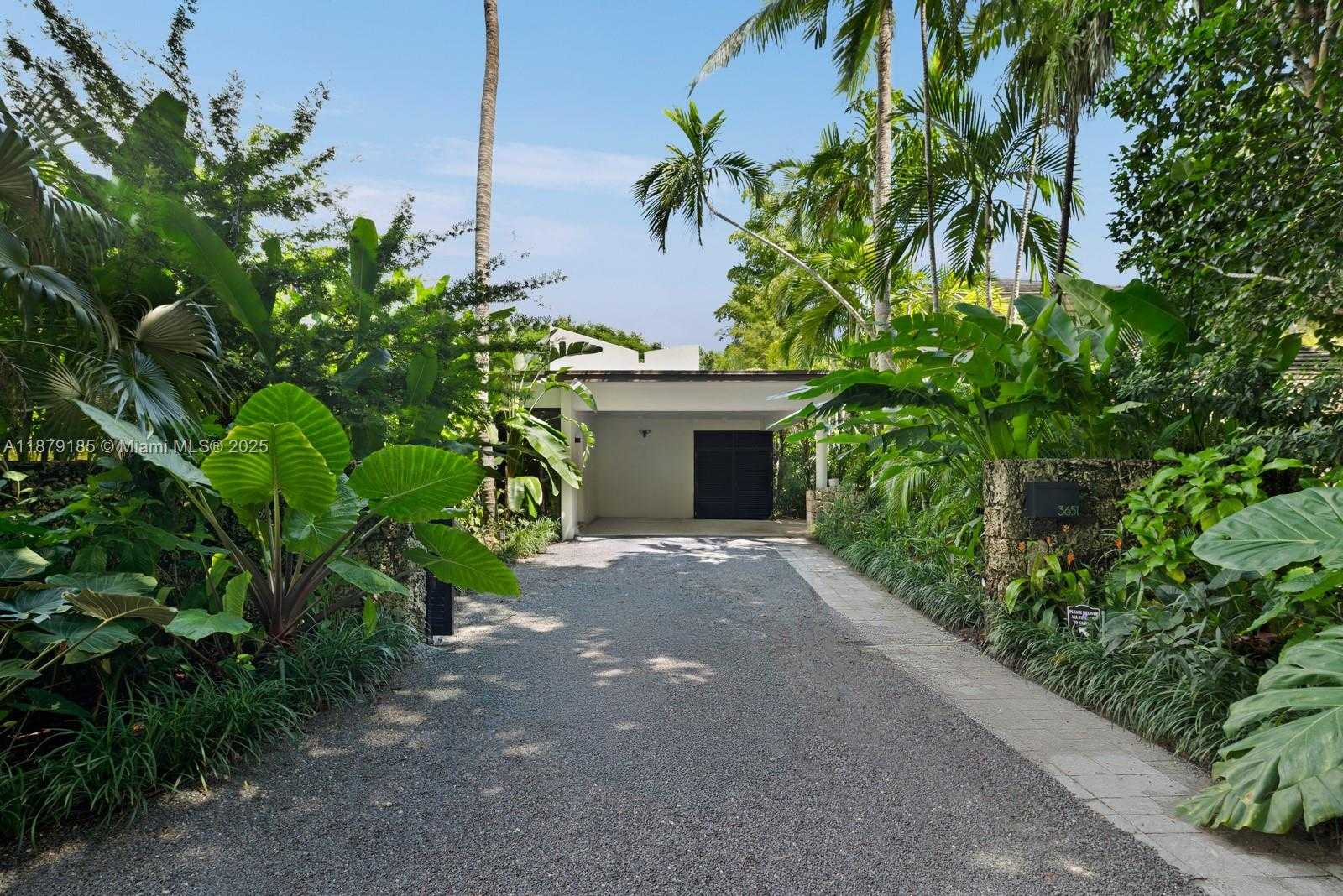 Small Image of 3651 SAINT GAUDENS RD, Coconut Grove Number 67