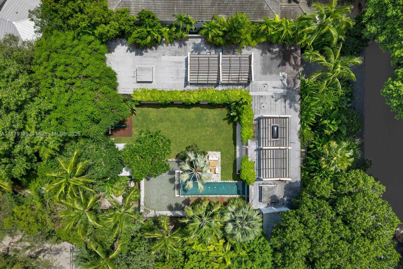Small Image of 3651 SAINT GAUDENS RD, Coconut Grove Number 70