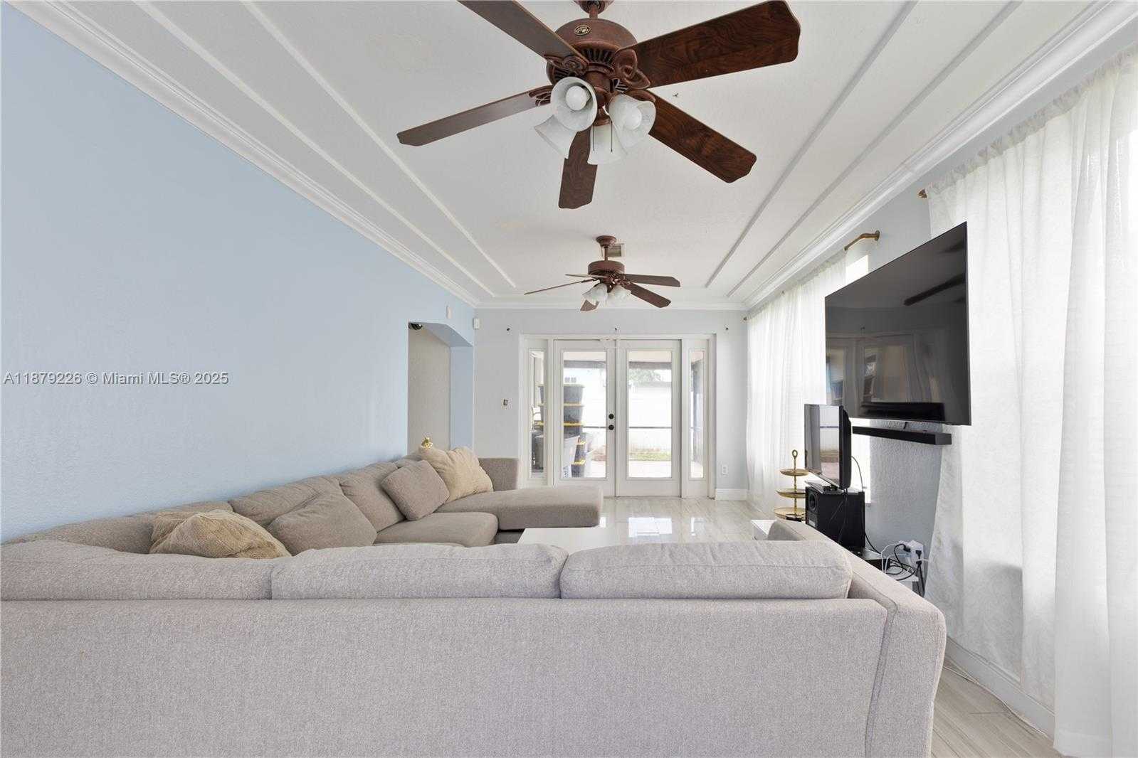 Small Image of 740 NORTH 73RD TER, Hollywood Number 15