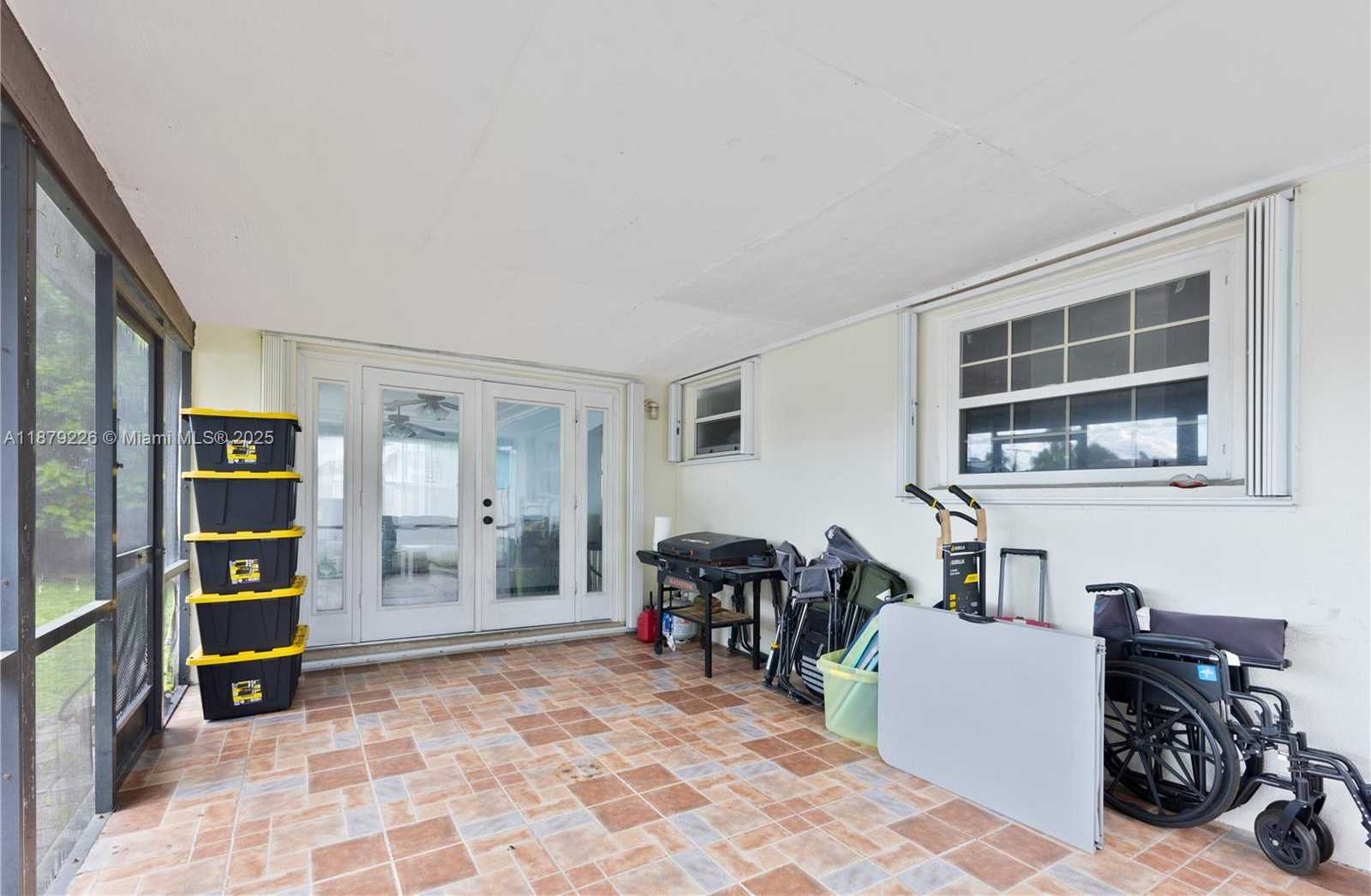 Small Image of 740 NORTH 73RD TER, Hollywood Number 21