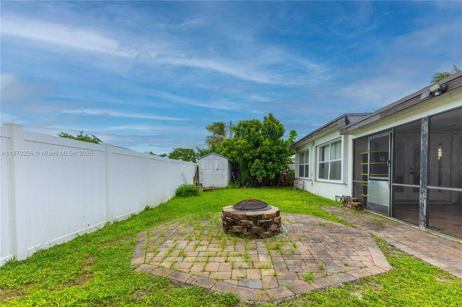 Small Image of 740 NORTH 73RD TER, Hollywood Number 23