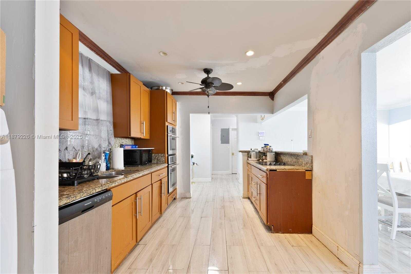Small Image of 740 NORTH 73RD TER, Hollywood Number 8
