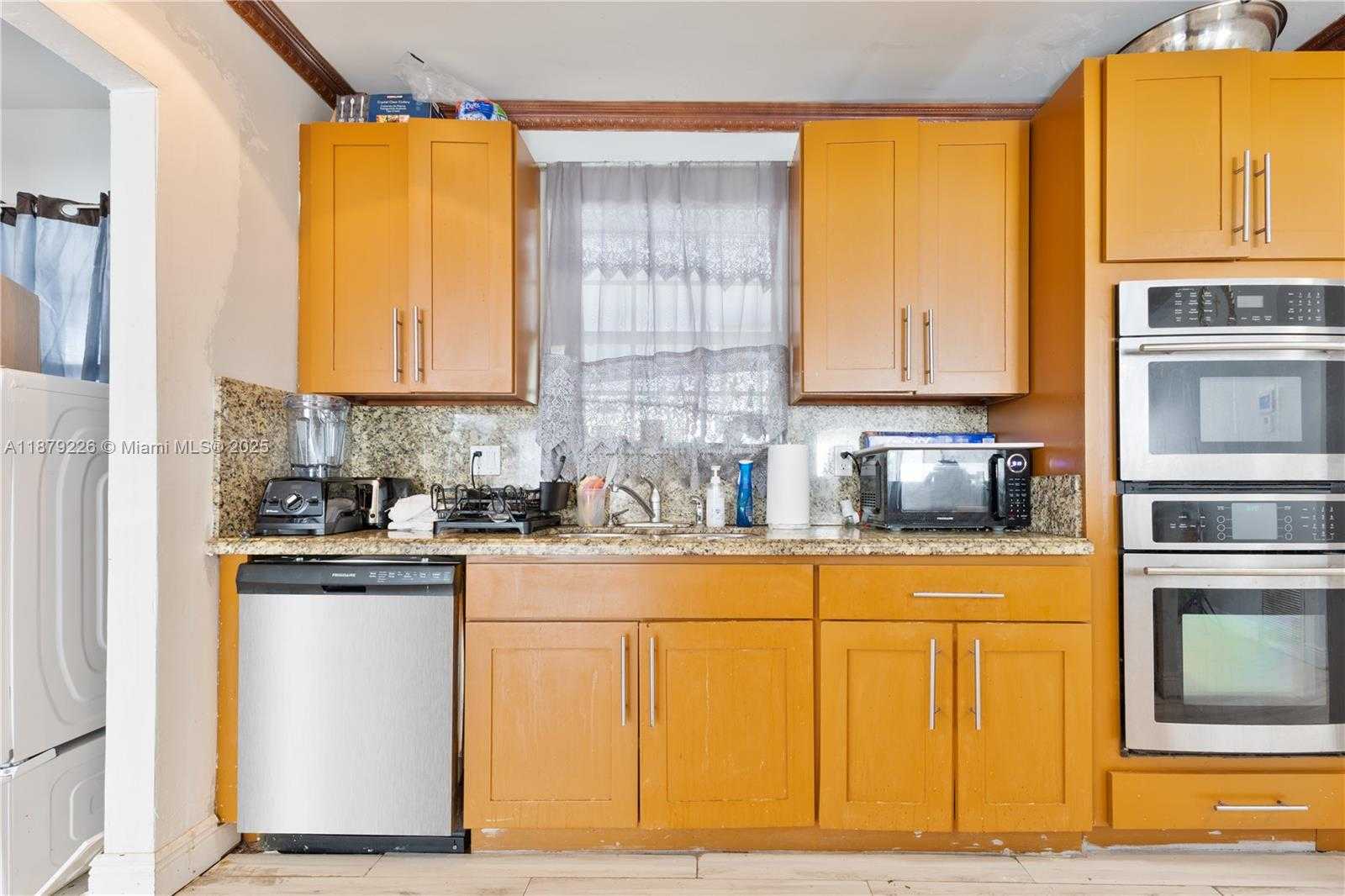 Small Image of 740 NORTH 73RD TER, Hollywood Number 9