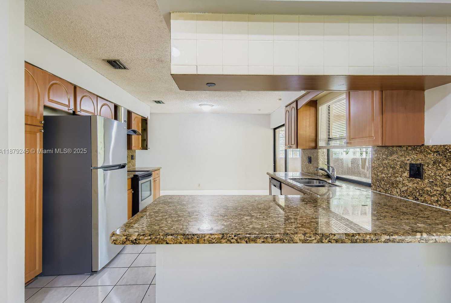 Small Image of 7008 NORTH WEST 49TH CT, Lauderhill Number 10