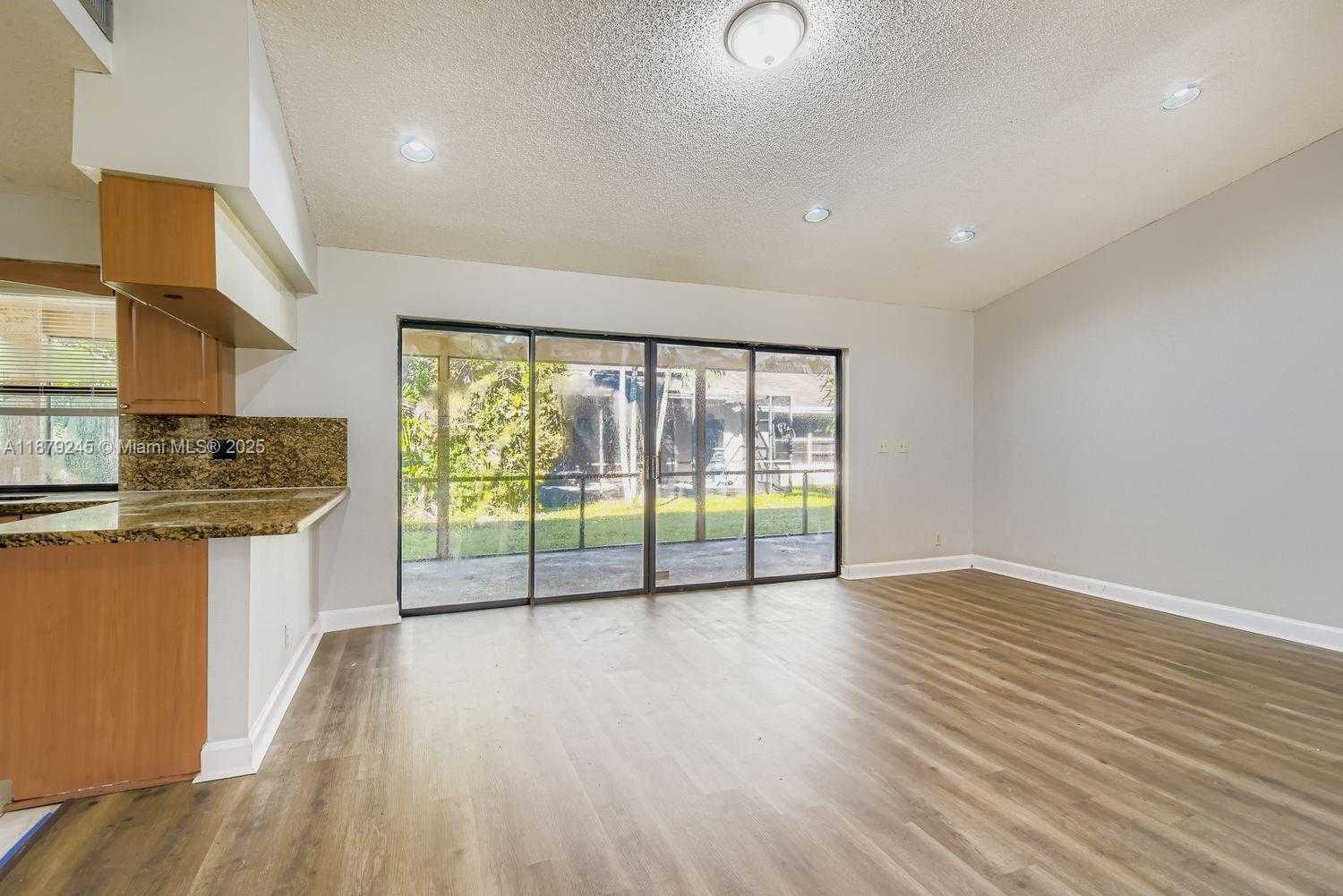 Small Image of 7008 NORTH WEST 49TH CT, Lauderhill Number 14