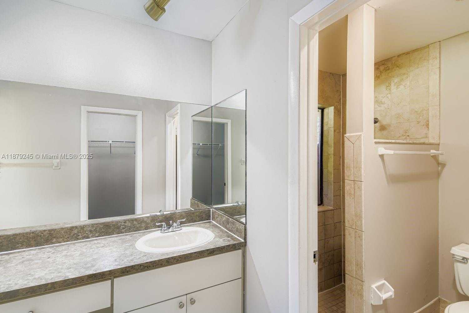 Small Image of 7008 NORTH WEST 49TH CT, Lauderhill Number 19