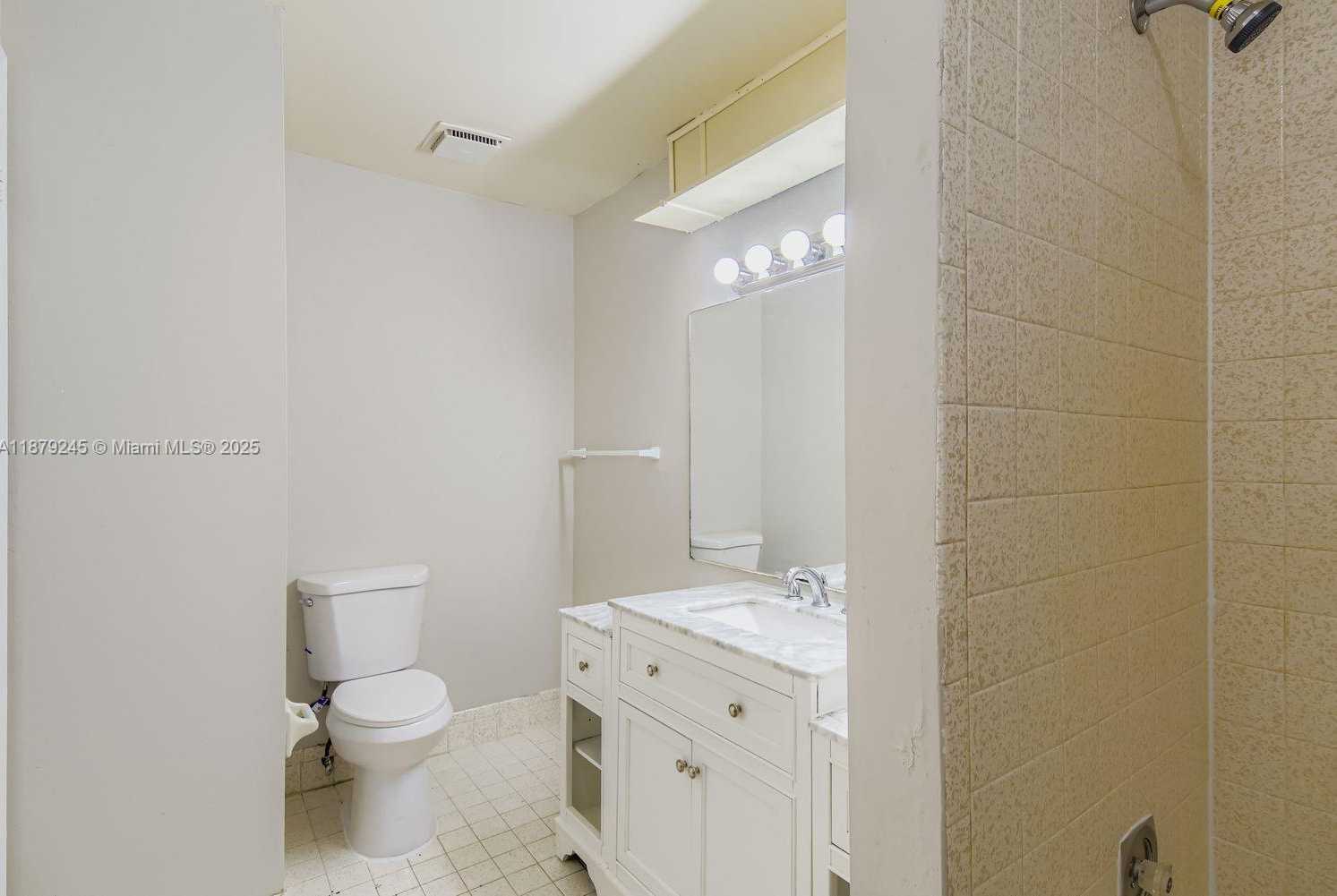 Small Image of 7008 NORTH WEST 49TH CT, Lauderhill Number 23