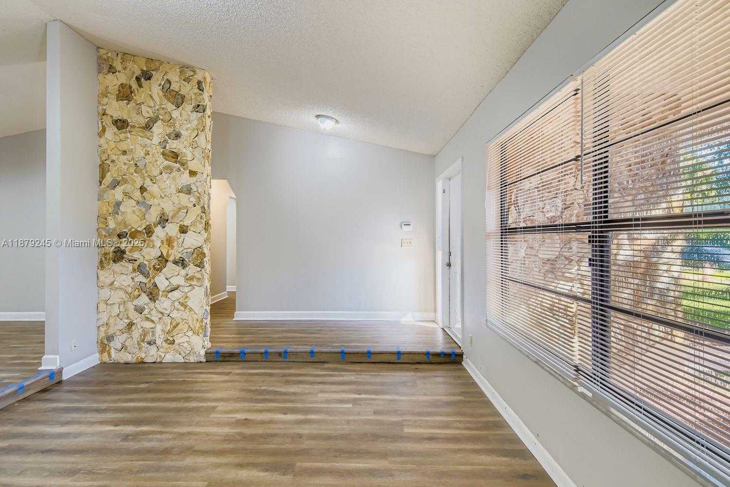 Small Image of 7008 NORTH WEST 49TH CT, Lauderhill Number 6