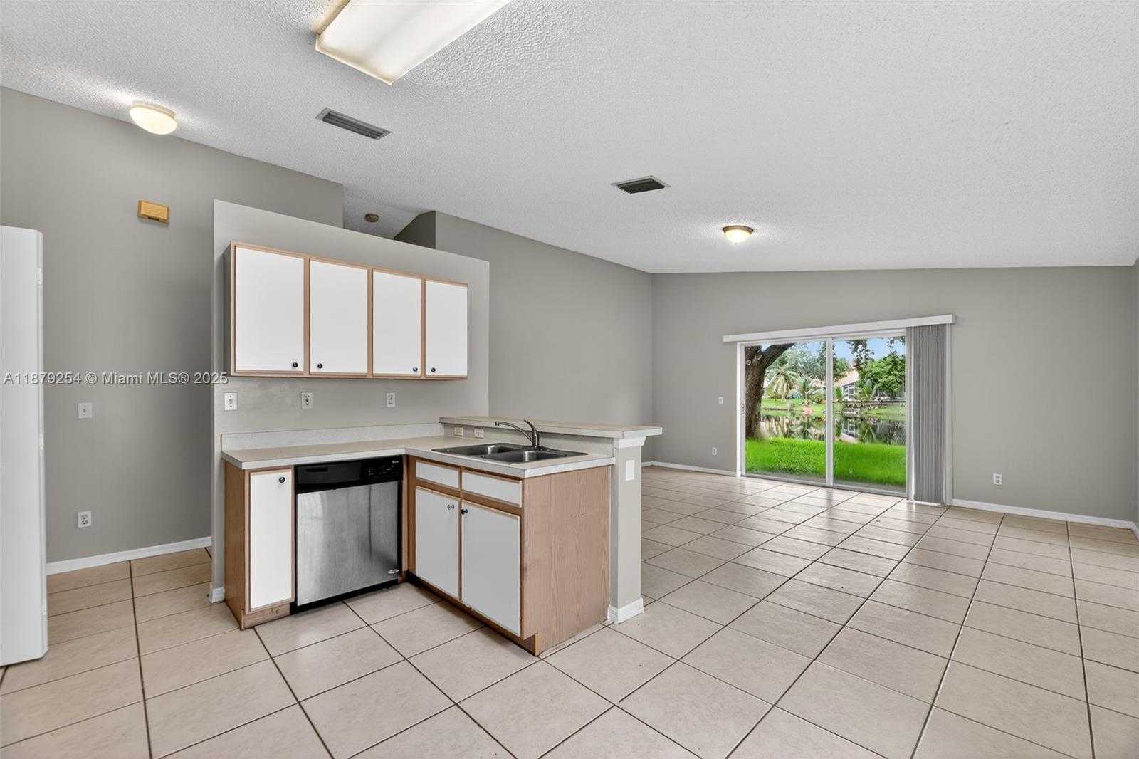 Small Image of 10471 SOUTH WEST 24TH CT, Miramar Number 23
