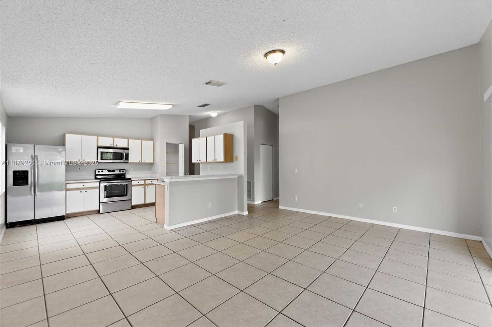 Small Image of 10471 SOUTH WEST 24TH CT, Miramar Number 8