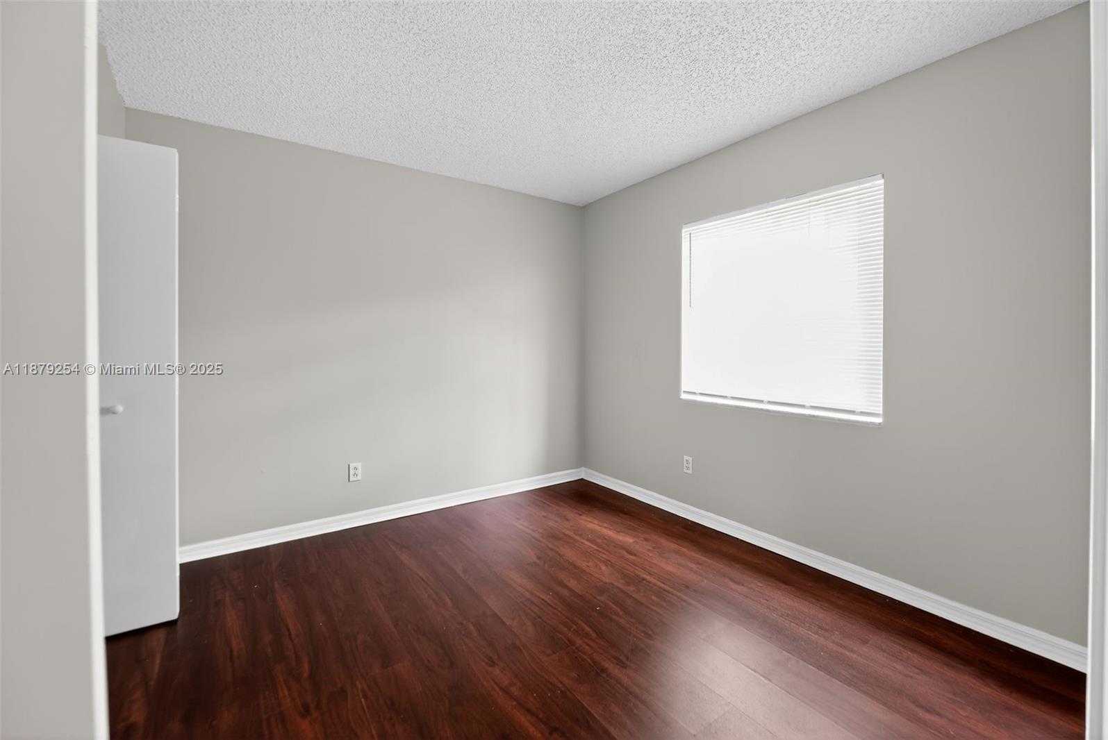 Small Image of 10471 SOUTH WEST 24TH CT, Miramar Number 9