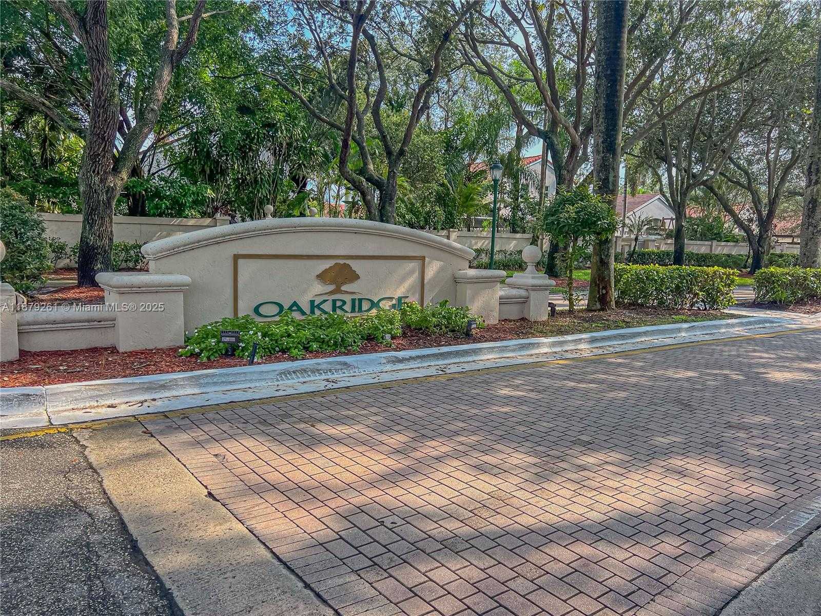 Small Image of 3234 SOUTH WEST 53RD CT, Hollywood Number 11
