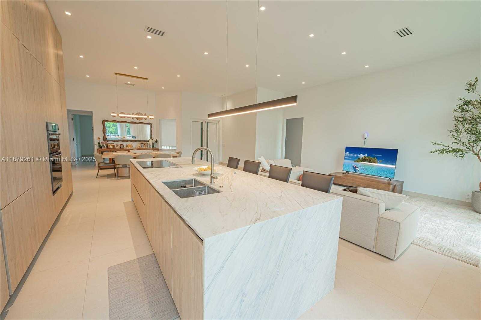 Small Image of 3234 SOUTH WEST 53RD CT, Hollywood Number 19