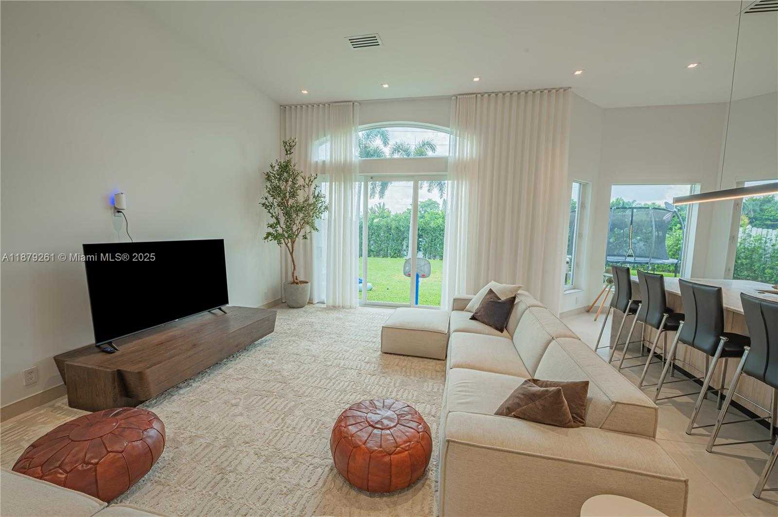 Small Image of 3234 SOUTH WEST 53RD CT, Hollywood Number 21