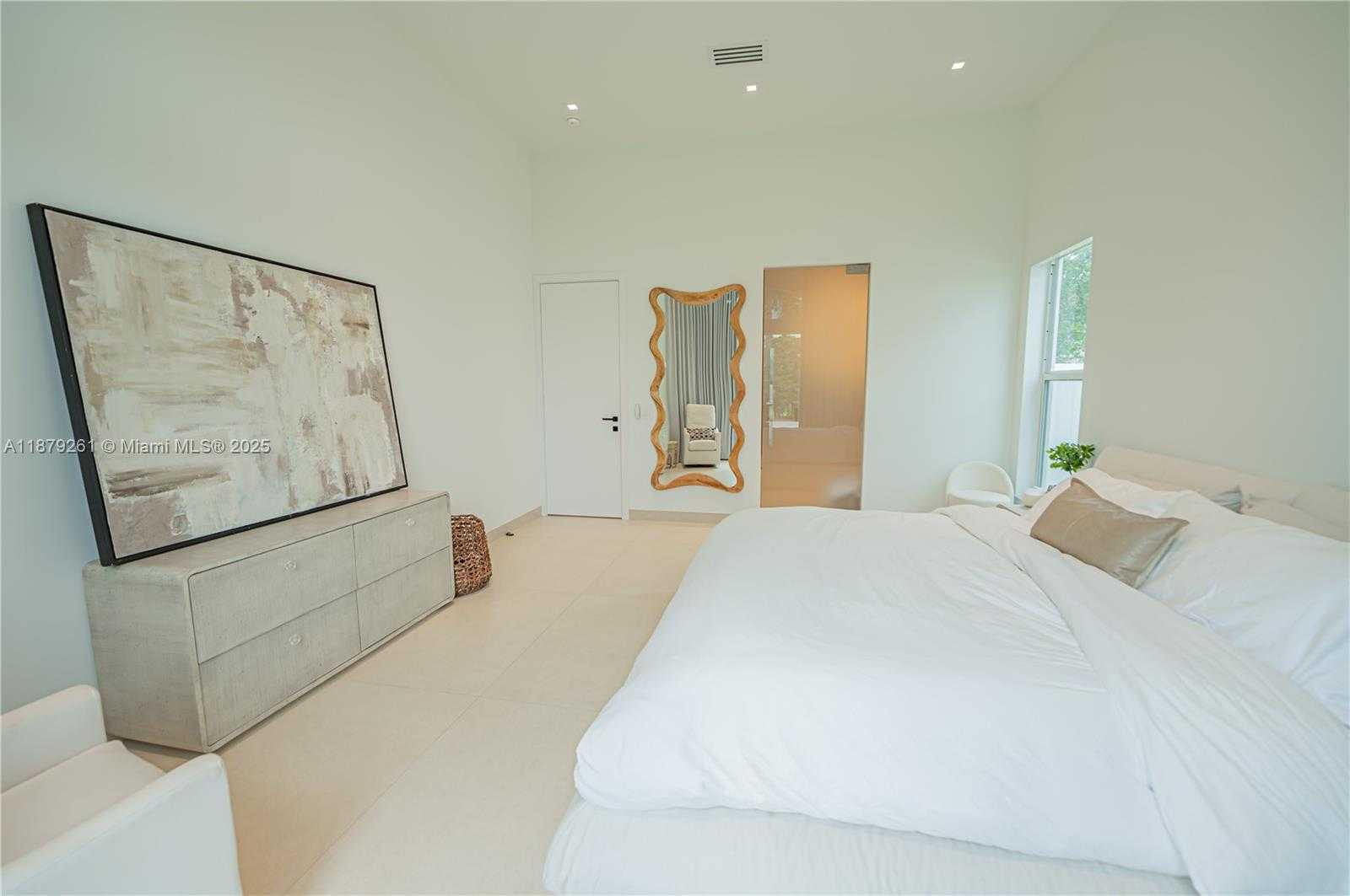 Small Image of 3234 SOUTH WEST 53RD CT, Hollywood Number 25