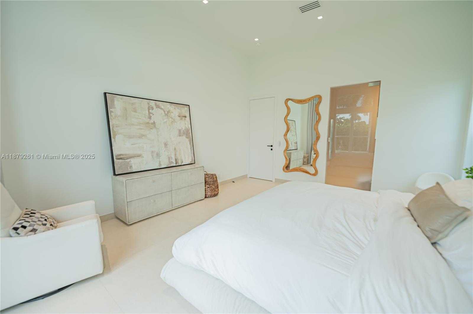 Small Image of 3234 SOUTH WEST 53RD CT, Hollywood Number 26
