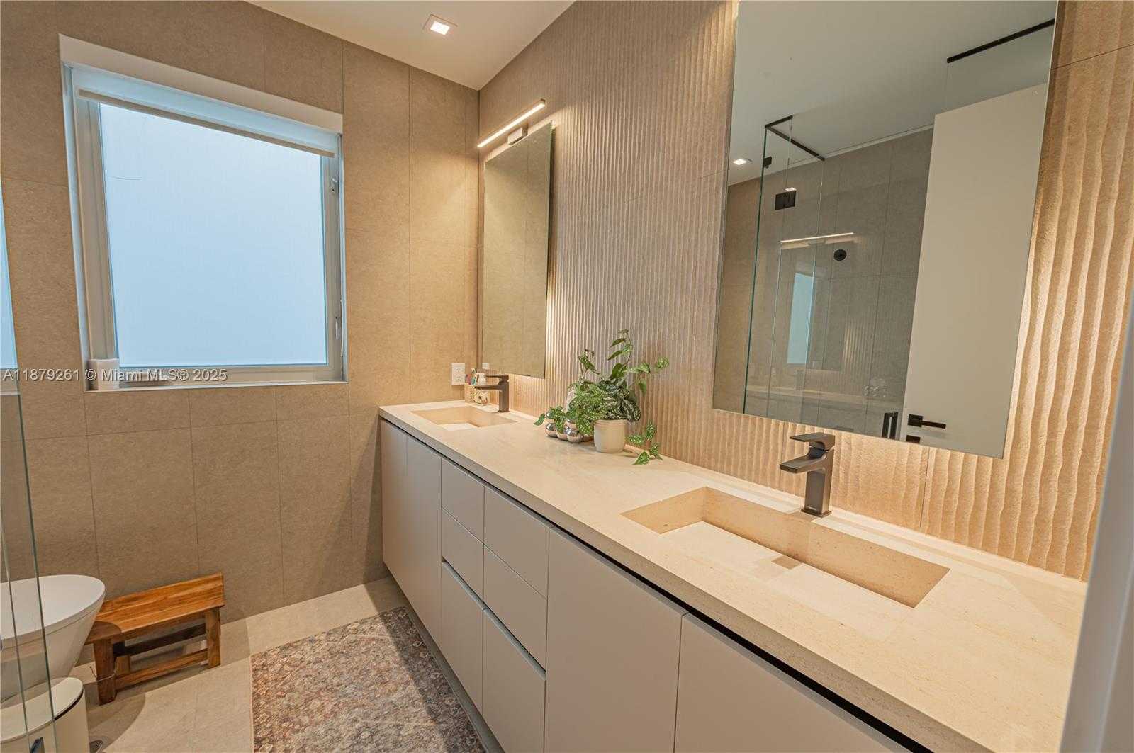 Small Image of 3234 SOUTH WEST 53RD CT, Hollywood Number 39