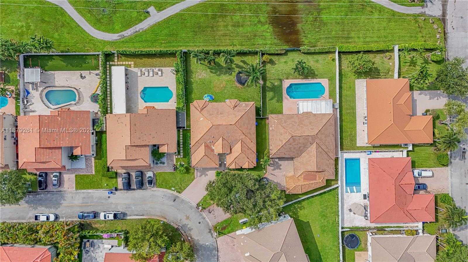 Small Image of 3234 SOUTH WEST 53RD CT, Hollywood Number 6