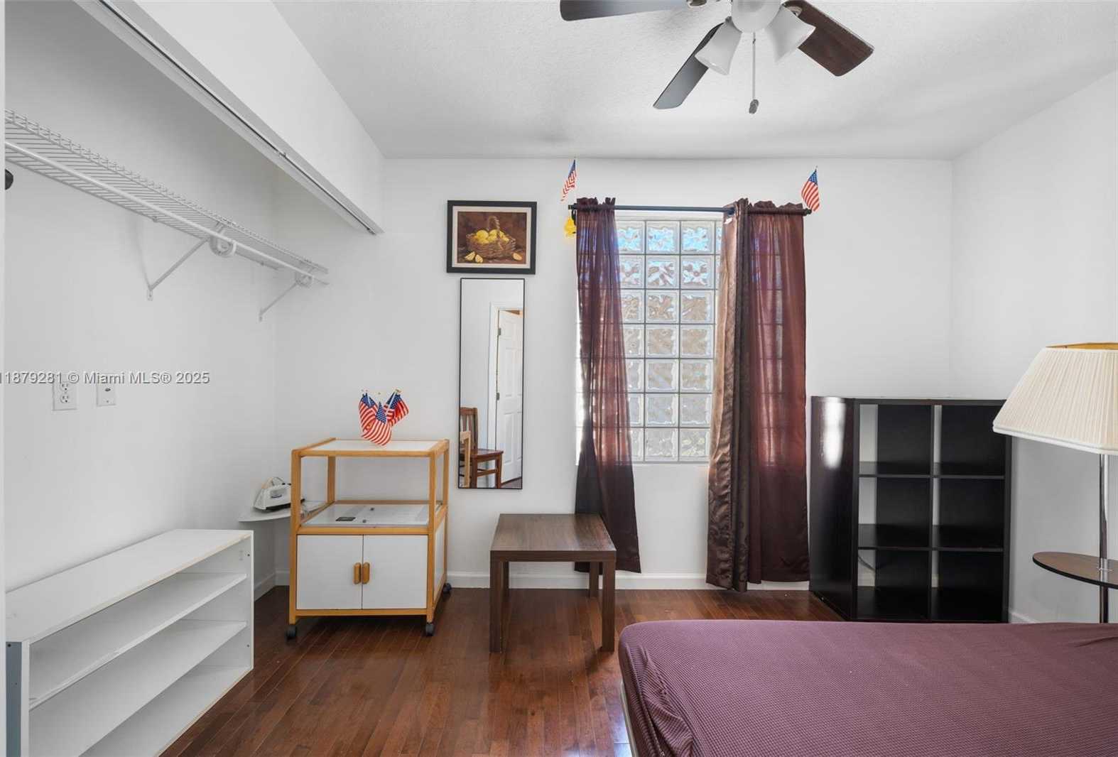 Small Image of 1251 JOHNSON CT, Hollywood Number 16