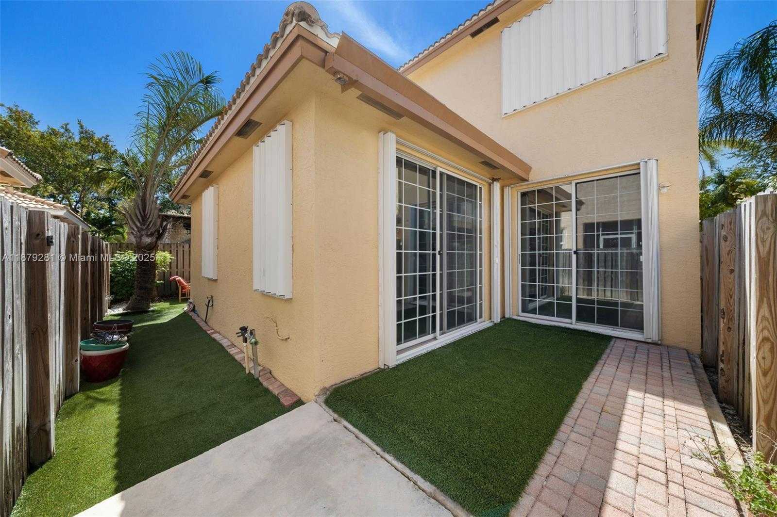 Small Image of 1251 JOHNSON CT, Hollywood Number 21