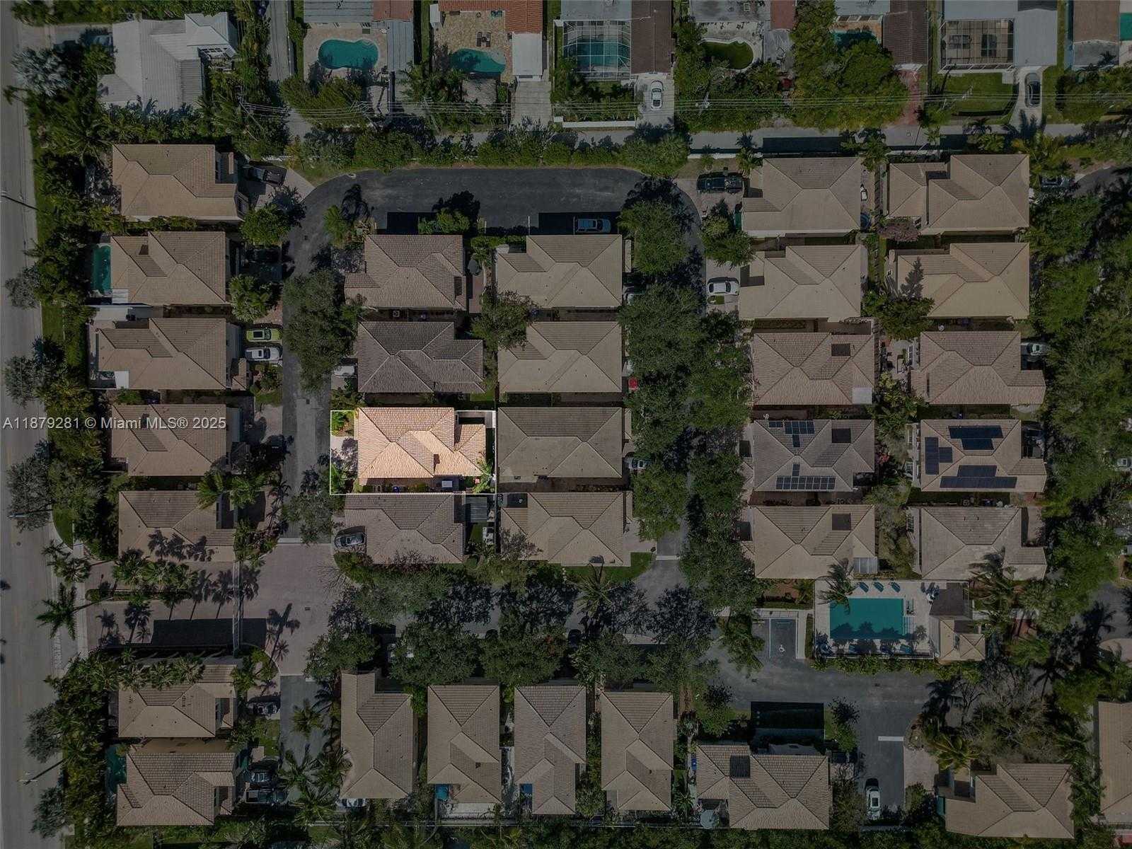 Small Image of 1251 JOHNSON CT, Hollywood Number 26