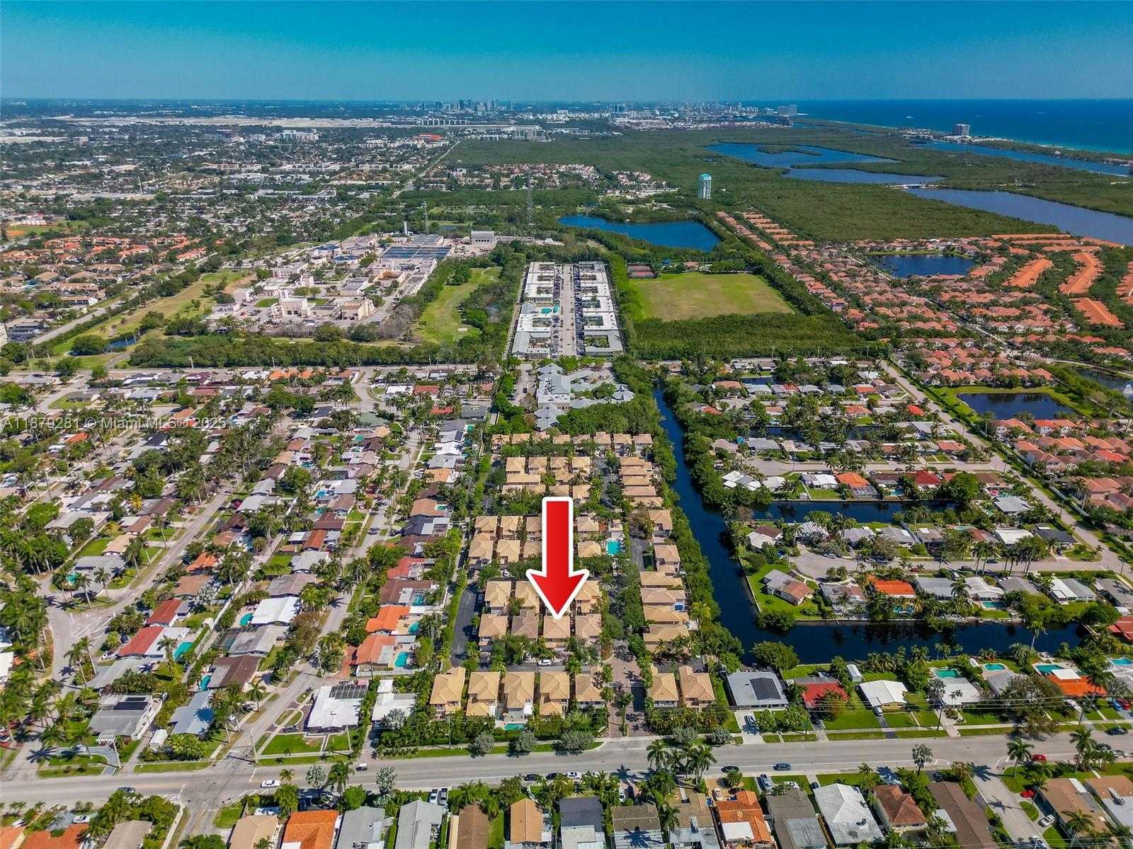 Small Image of 1251 JOHNSON CT, Hollywood Number 32