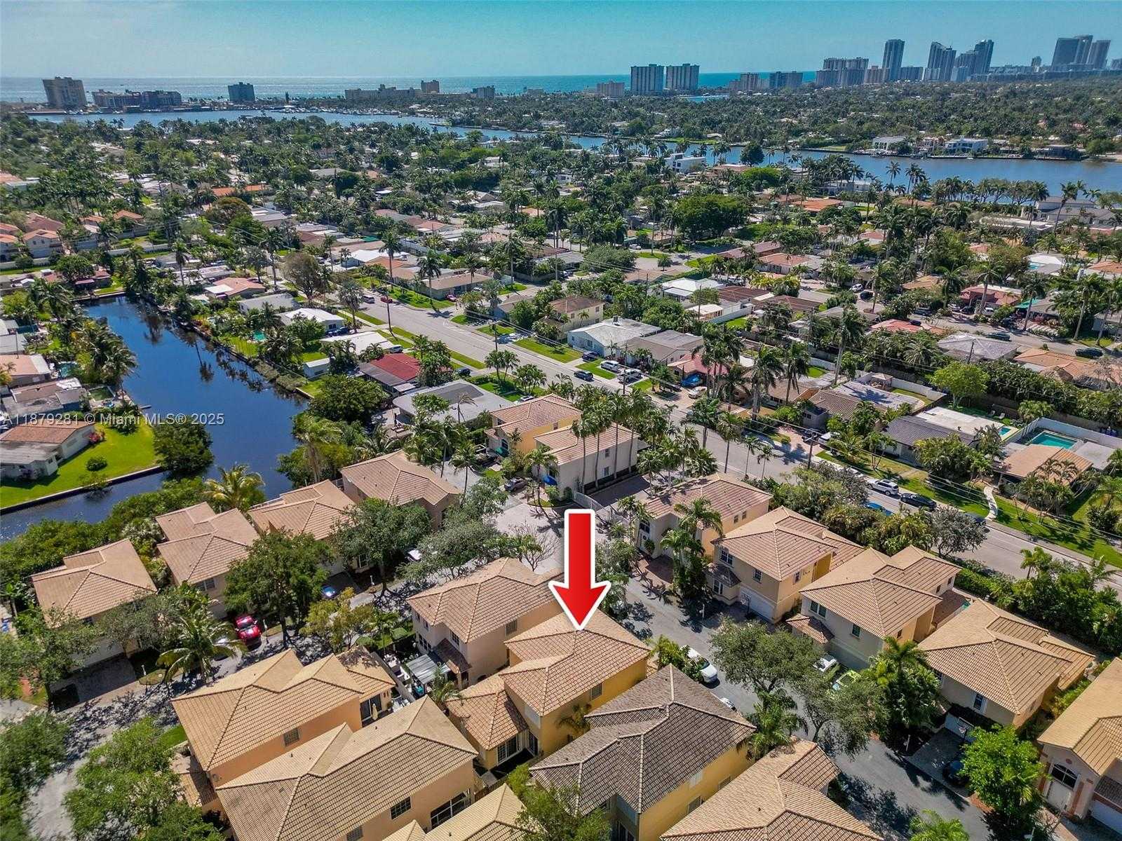 Small Image of 1251 JOHNSON CT, Hollywood Number 37