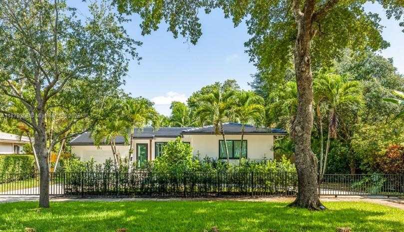 Small Image of 373 NORTH EAST 104TH ST, Miami Shores Number 14