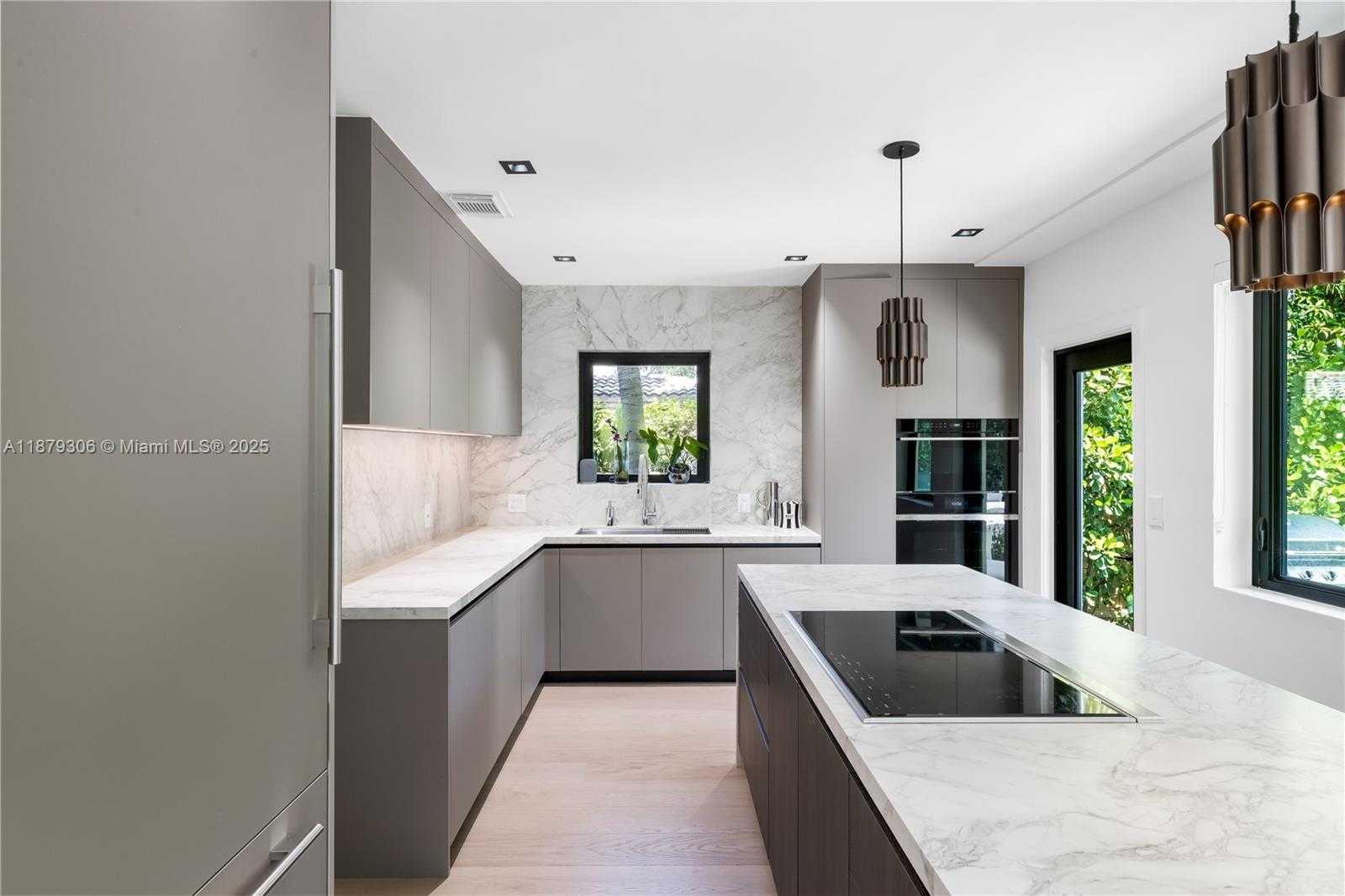 Small Image of 373 NORTH EAST 104TH ST, Miami Shores Number 5