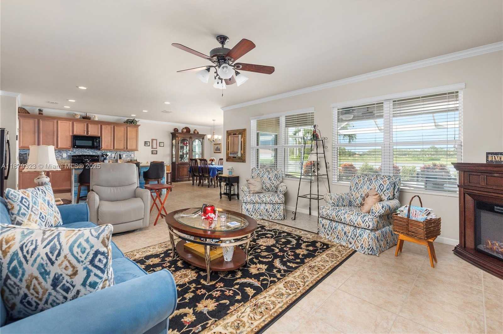 Small Image of 3055 APPLE BLOSSOM DR, Other City - In The State Of Florida Number 8