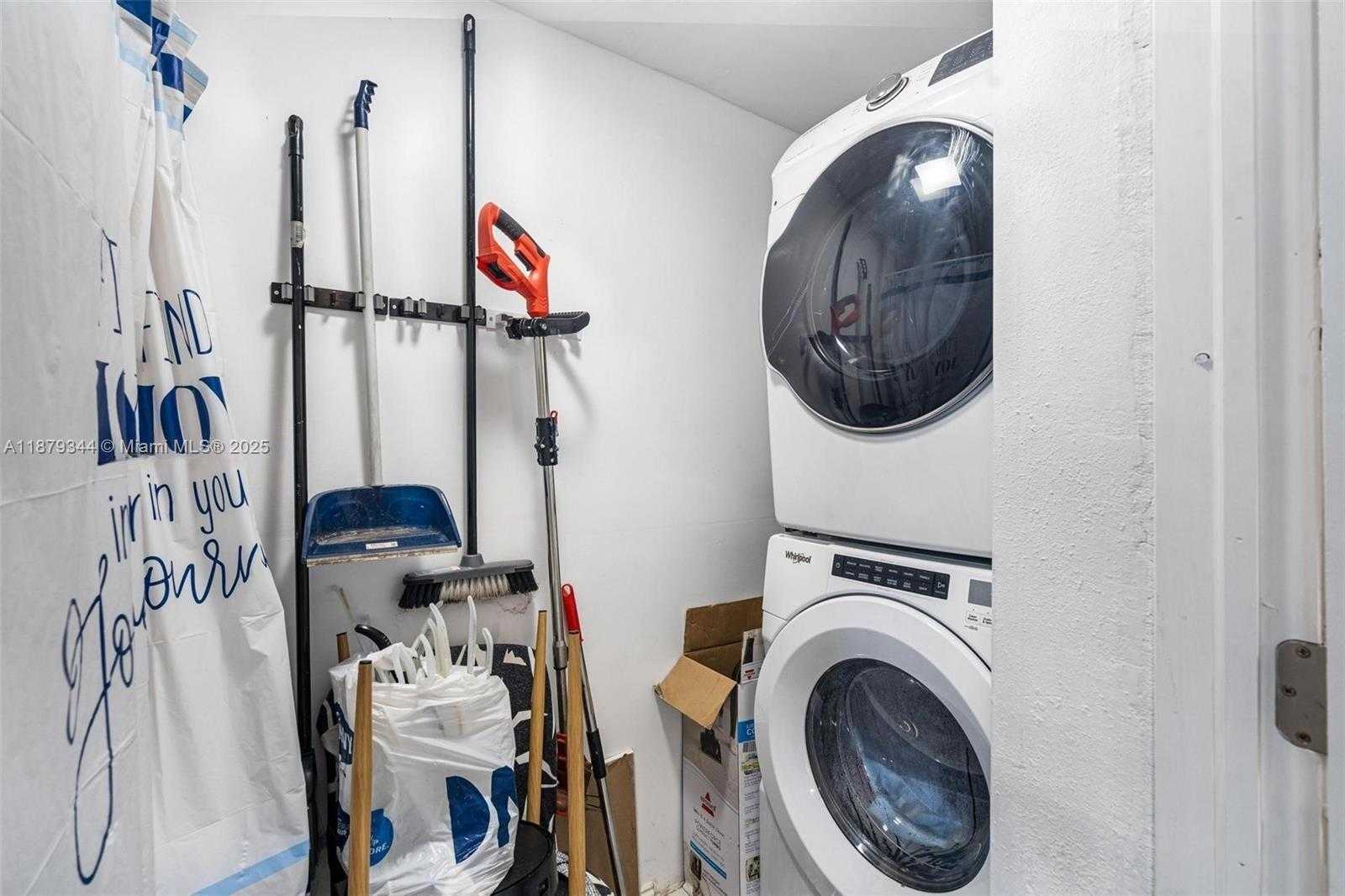 Small Image of 6971 SOUTH WEST 24TH ST, Miramar Number 12
