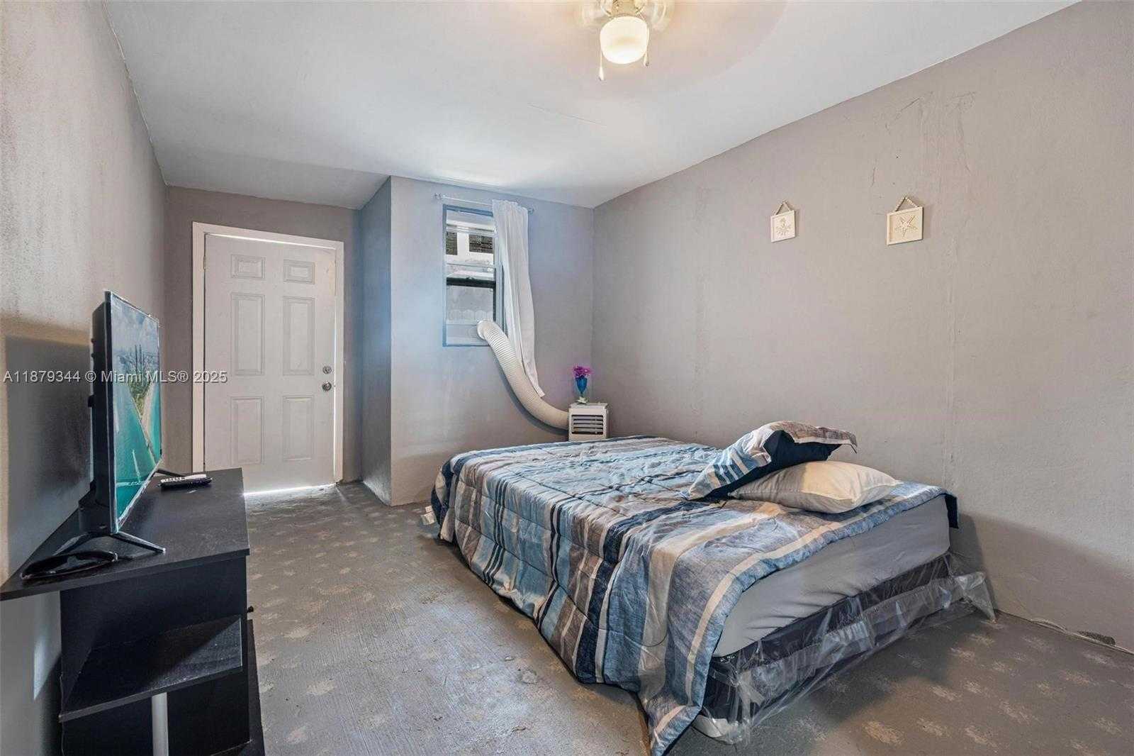 Small Image of 6971 SOUTH WEST 24TH ST, Miramar Number 13
