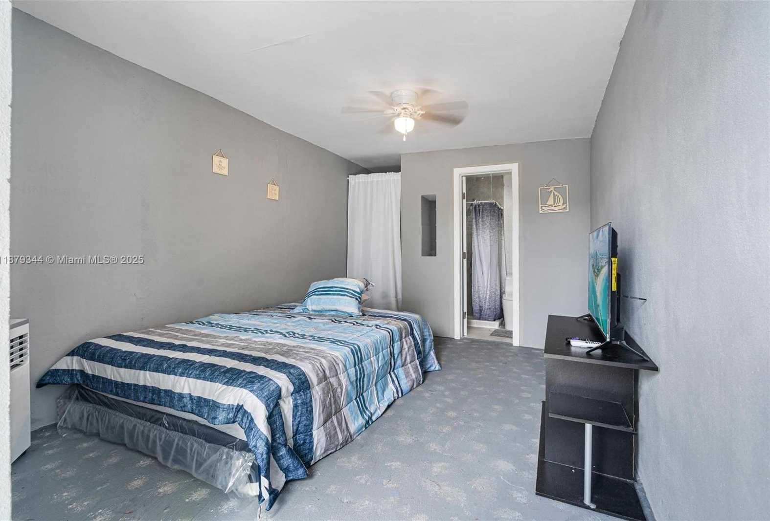 Small Image of 6971 SOUTH WEST 24TH ST, Miramar Number 14