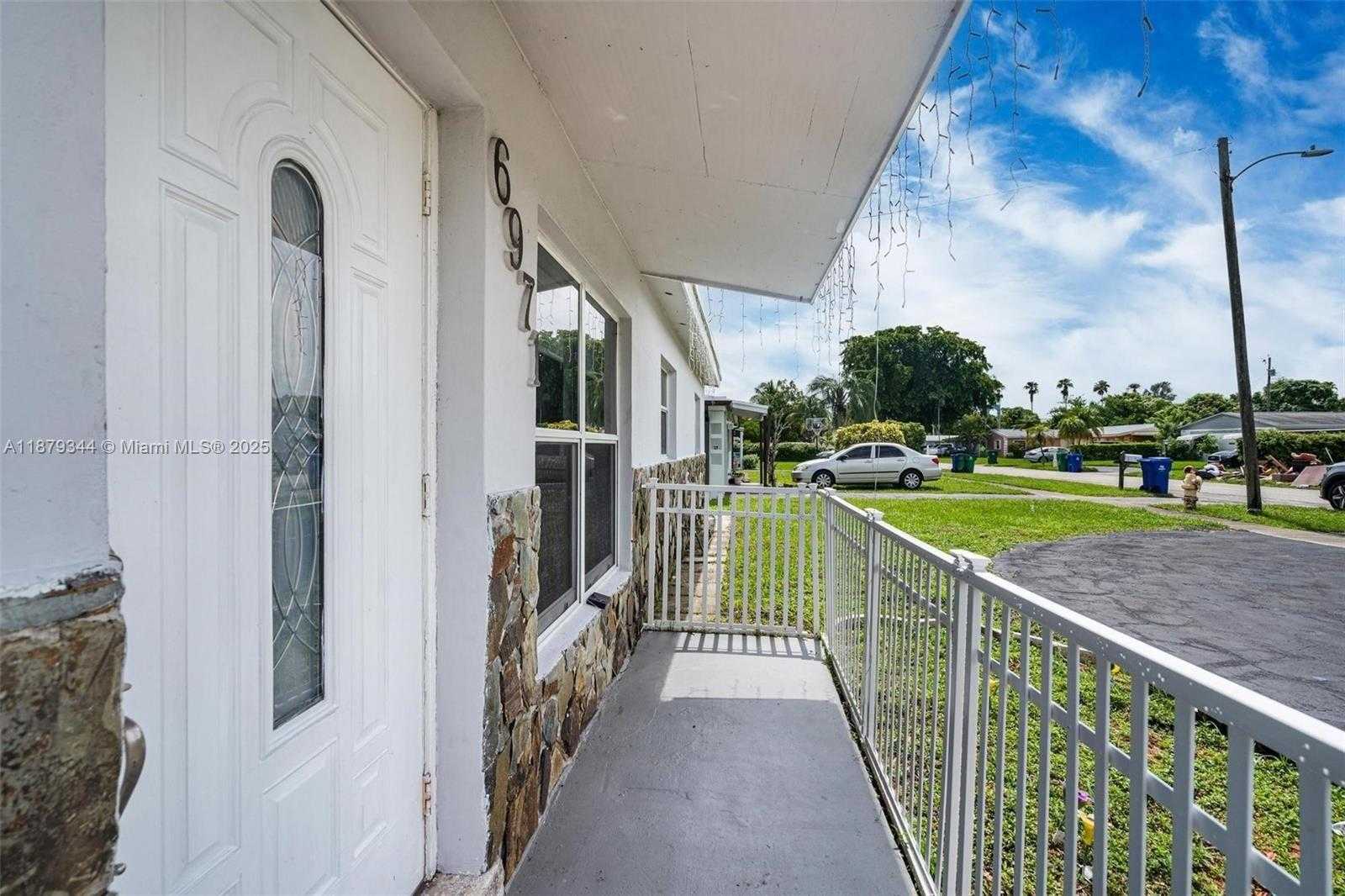 Small Image of 6971 SOUTH WEST 24TH ST, Miramar Number 19
