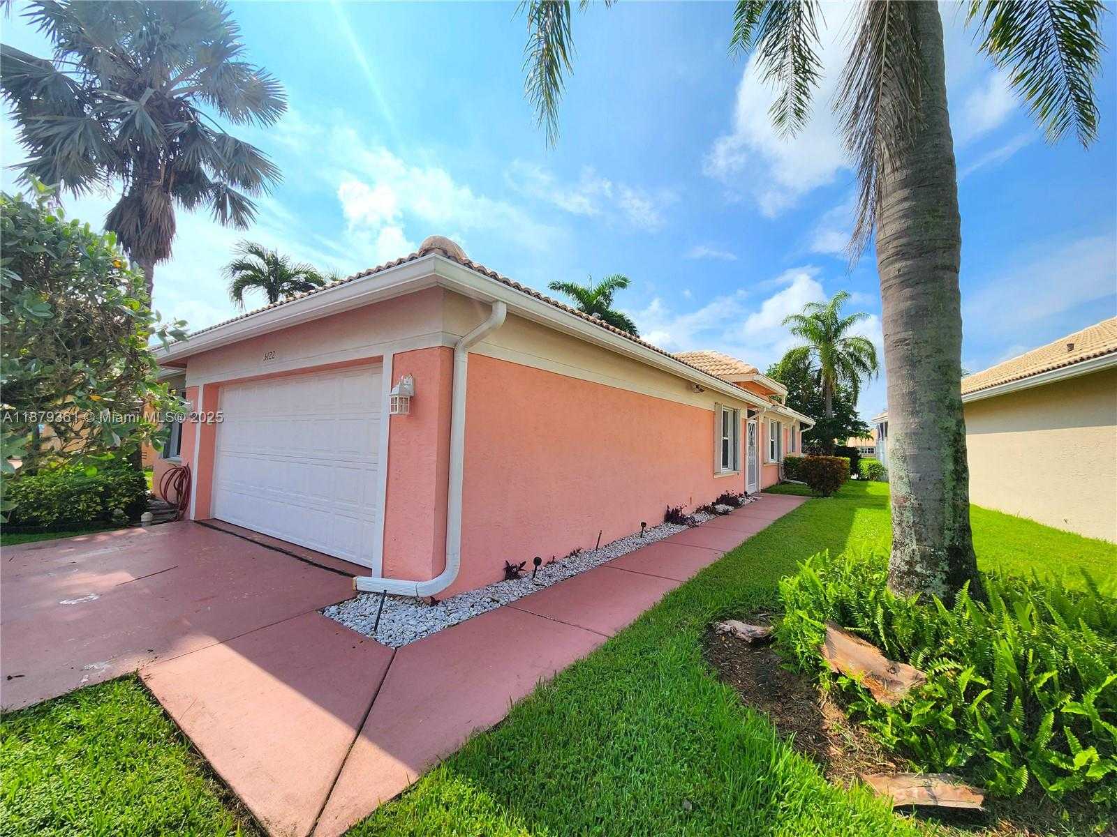 Small Image of 5122 MARLA DR, Boynton Beach Number 37